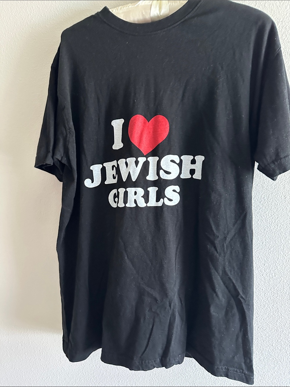 “I Love Jewish Girls” Graphic Tee - Black - Picture 2 of 5